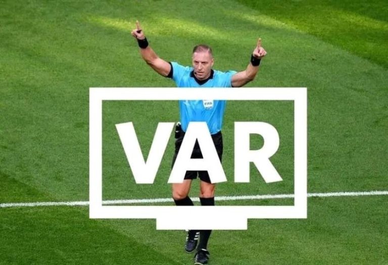 إسبانيا تتبنى تقنية VAR منخفضة التكلفة لتحسين تجربة المشجعين في الدوري