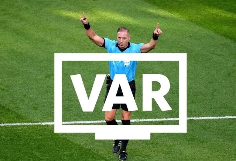 إسبانيا تتبنى تقنية VAR منخفضة التكلفة لتحسين تجربة المشجعين في الدوري