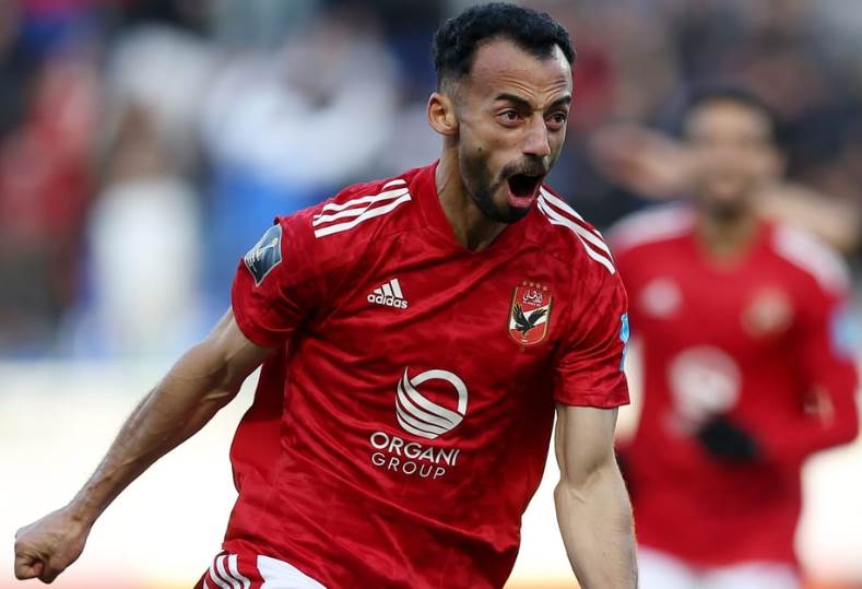 بيراميدز يوضح موقفه من ضم أحمد عبد القادر لاعب الأهلي الشاب