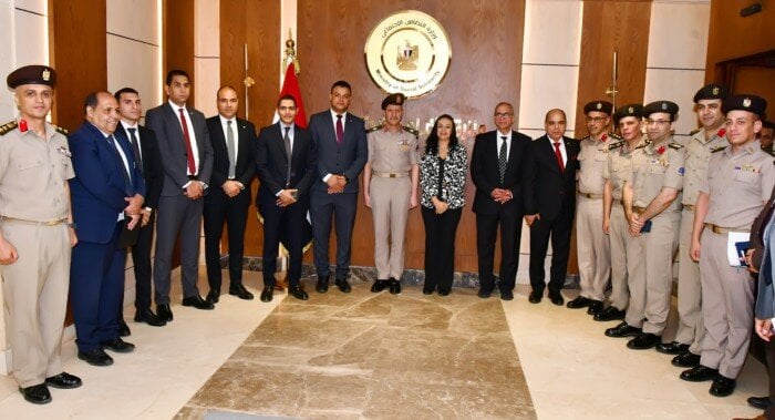 توقيع عقد اتفاق بين الكلية العسكرية والإنتاج الحربي للمشروعات الهندسية والتوريدات العامة