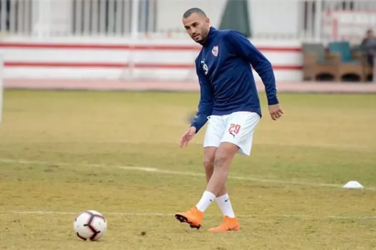 خالد بوطيب يؤكد عدم اقترابه من الانتقال إلى الوداد المغربي