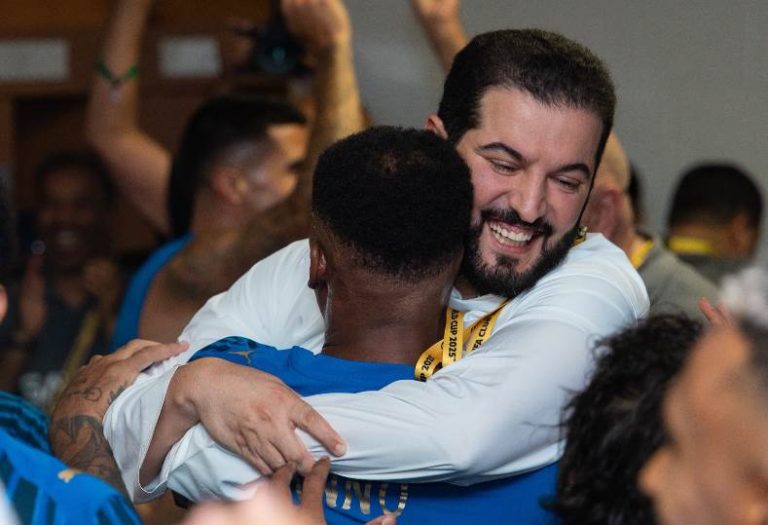 رئيس الهلال المقبل يتأهب للظهور بعد قرار فهد بن نافل بعدم الترشح