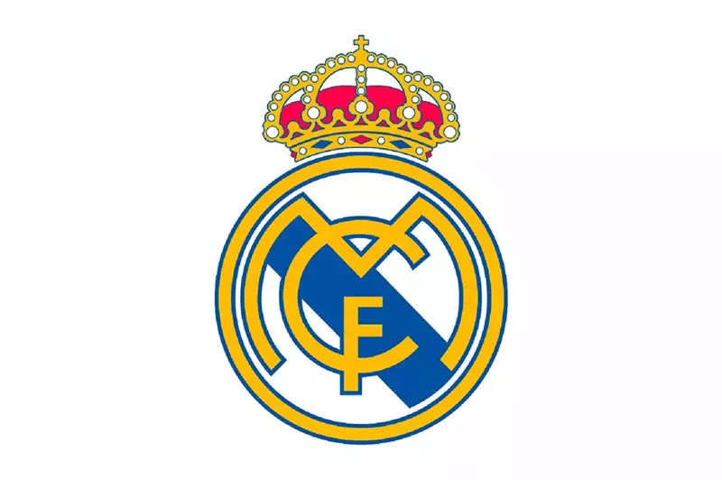 ريال مدريد يودع لاعبه وينتقل إلى كومو الإيطالي في خطوة جديدة
