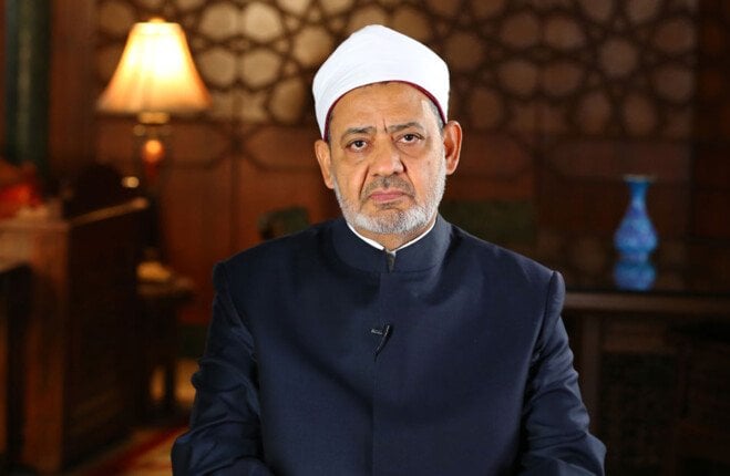 شيخ الأزهر يعبر عن حزنه لضحايا حادث الطريق الإقليمي قرب منشأة القناطر
