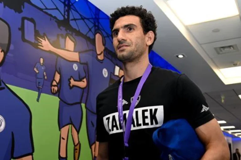عواد يرفض الدخول في صفقة تبادلية مع أحمد عيد وفق مصدر من الزمالك