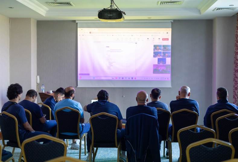 فيفا يناقش مع بيراميدز الترتيبات الإنسانية لمباراة أوكلاند سيتي عبر الفيديو كونفرنس