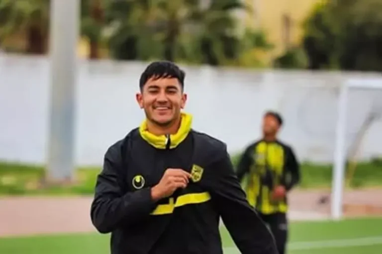 لاعب البنزرتي يوضح تفاصيل عرض الأهلي لخلافة معلول في حديث مع يلا كورة