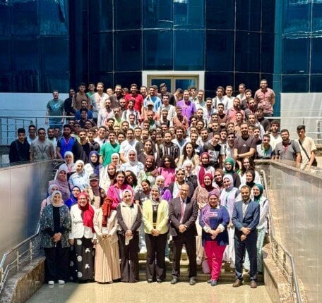 معهد بحوث الإلكترونيات يطلق برنامجه التدريبي الميداني لطلبة الجامعات