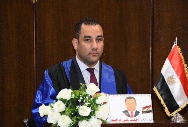 مناقشة دكتوراه تثير اهتمام وزيران ومحافظ لعضو مجلس نواب