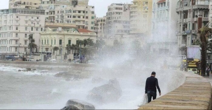 موجة حارة مفتعلة؟ «الأرصاد» تكشف الحقيقة