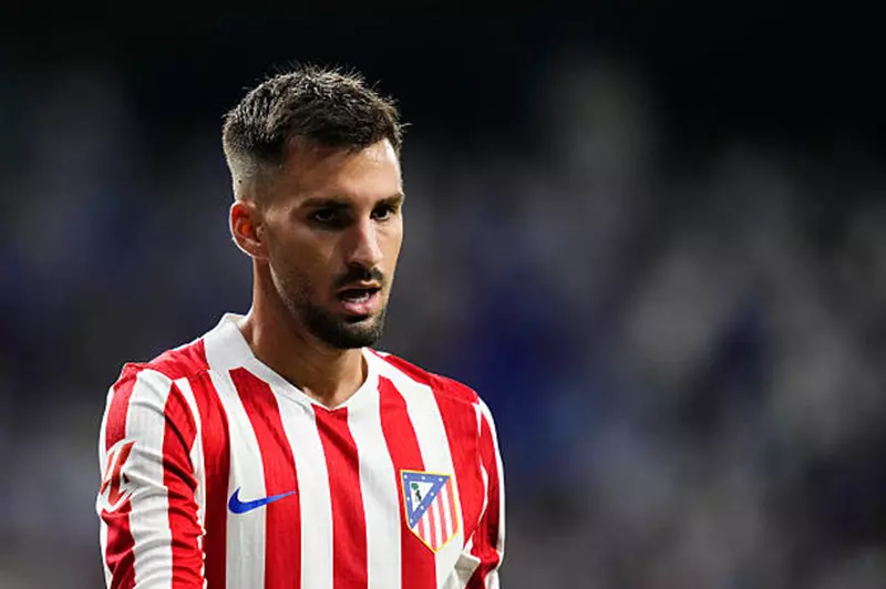 أتلتيكو مدريد يعلن تفاصيل إصابة اللاعب الجديد وتأثيرها على الفريق
