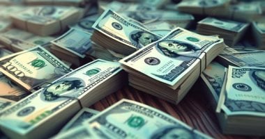 أسعار الدولار تتأرجح اليوم الاثنين 18 أغسطس 2025 في البنوك المصرية
