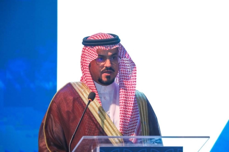أمين منطقة الباحة يساهم في تعزيز إدارة المرافق خلال مؤتمر الرياض 2025