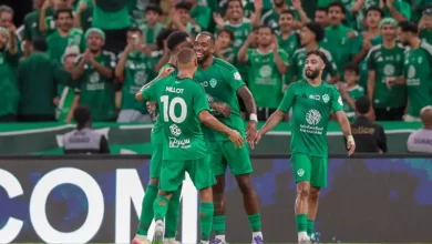 أهلي جدة يحتفظ بموهبته 10 أعوام