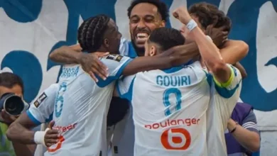أوباميانج يقود مارسيليا لخماسية مثيرة أمام باريس إف سي في الدوري الفرنسي