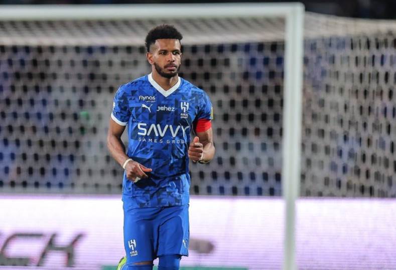 إنزاجي يتدخل.. الهلال يصر على بقاء البليهي في صفوفه دون انتقال للاتحاد