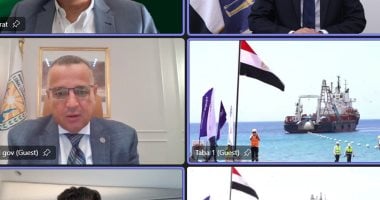 إنزال نظام كابل “كورال بريدج” البحري عالي السعة في طابا
