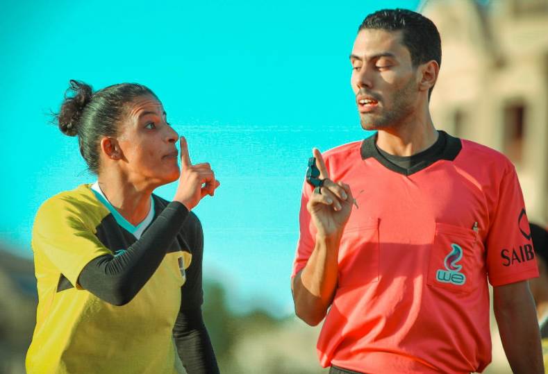 اتحاد الكرة يعتمد على حكام رجال في الجولة الأولى لدوري الكرة النسائية