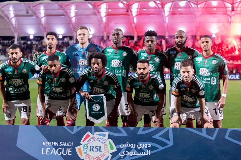 اتحاد جدة يخطط للتعاقد مع ظهير فريق الاتفاق لتعزيز صفوفه