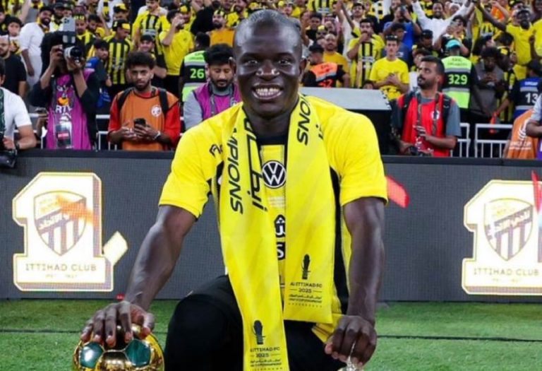 اتحاد جدة يشرع في تجديد عقد كانتي amid خلافات مالية حول الراتب