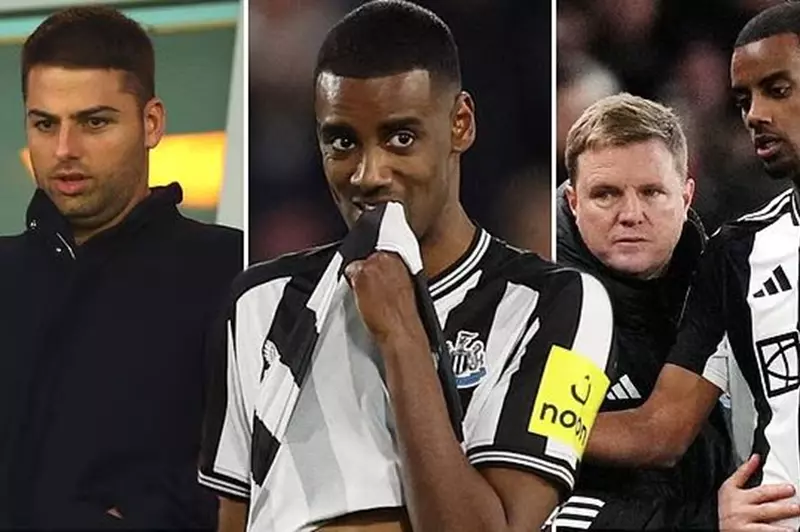 اجتماع عاجل بين مالك نيوكاسل وإيزاك لبحث رفض عرض ليفربول له