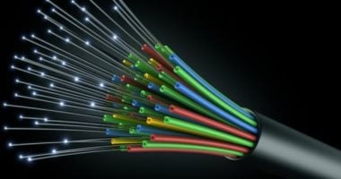استثمارات رقمية جديدة: ربط الأردن بمصر يعزز سرعة الإنترنت