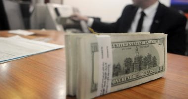 استقرار سعر الدولار اليوم الجمعة 15 أغسطس 2025 وسط تأثيرات العطلة الأسبوعية