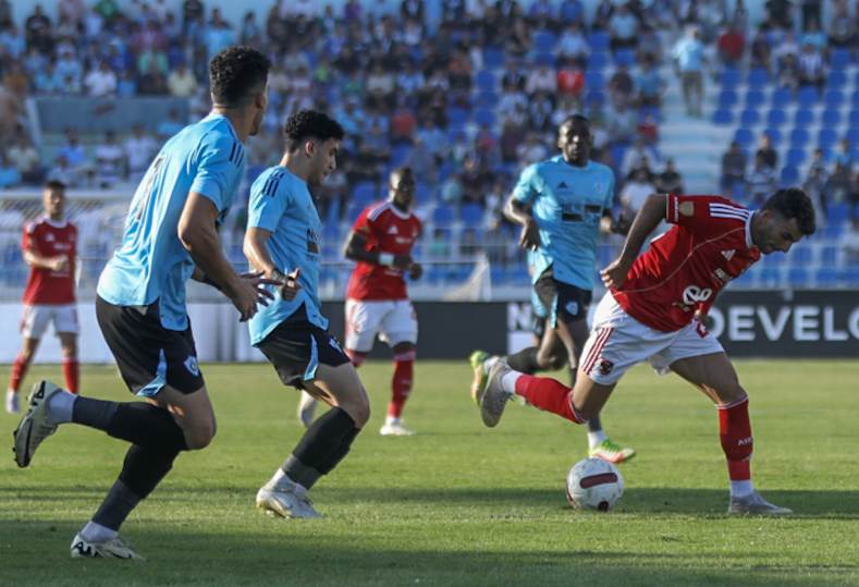 الأهلي والمحلة يتقاسمان النقاط في مباراة مثيرة ضمن دوري نايل لكرة القدم