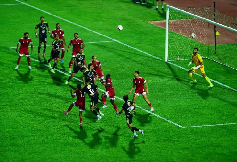 الأهلي يخيب الآمال بالتعادل مع مودرن سبورت في بداية دوري نايل
