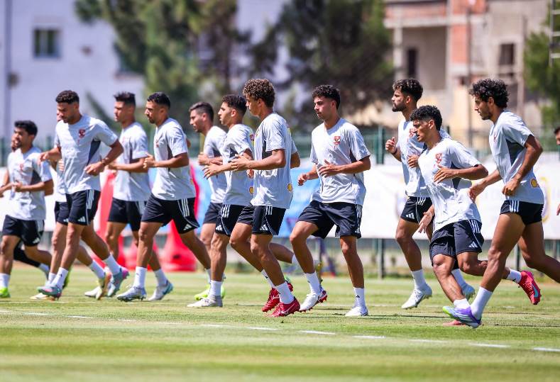 الأهلي يستأنف تدريباته حماسيًا لمواجهة فاركو في دوري نايل قادم