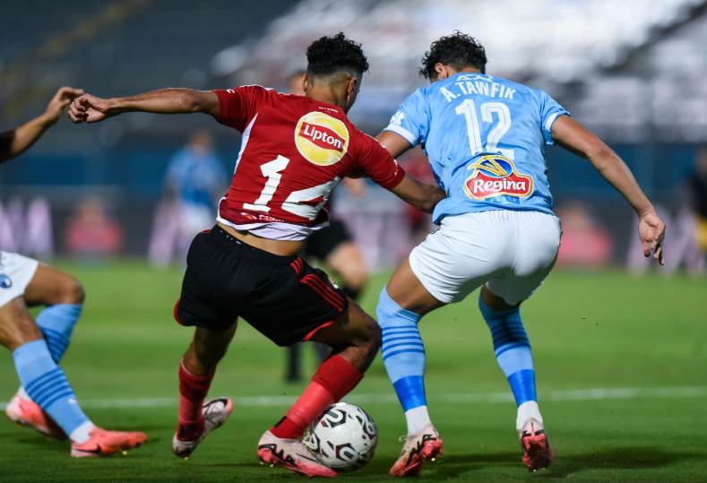الأهلي يسعى لحكام أجانب لمواجهة بيراميدز مع شرط مهم لهذه المباراة