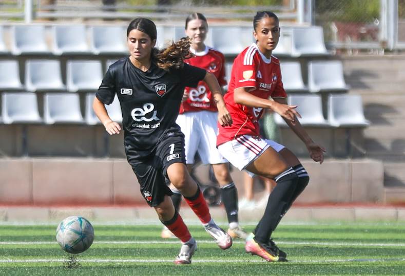 الأهلي يفتتح دوري الكرة النسائية بفوز مستحق على بالم هيلز بثلاثية