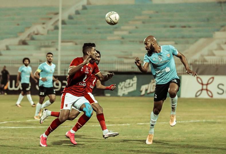 الأهلي يواجه غزل المحلة في مباراة حاسمة بالدوري المصري اليوم