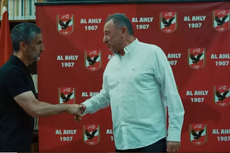 الأهلي يواصل تحضيراته تحت إشراف الخطيب قبل مواجهة بيراميدز المرتقبة