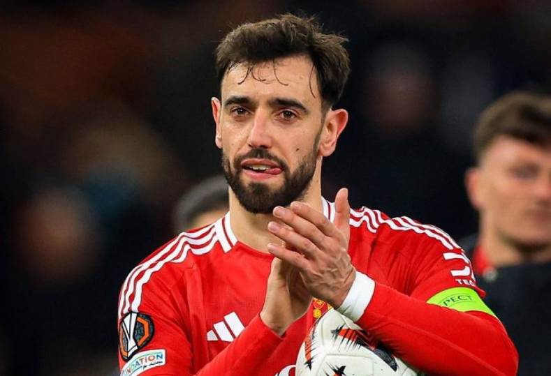 الاتحاد يبدأ مفاوضات قوية مع برونو فيرنانديز قبل نهاية سوق الانتقالات