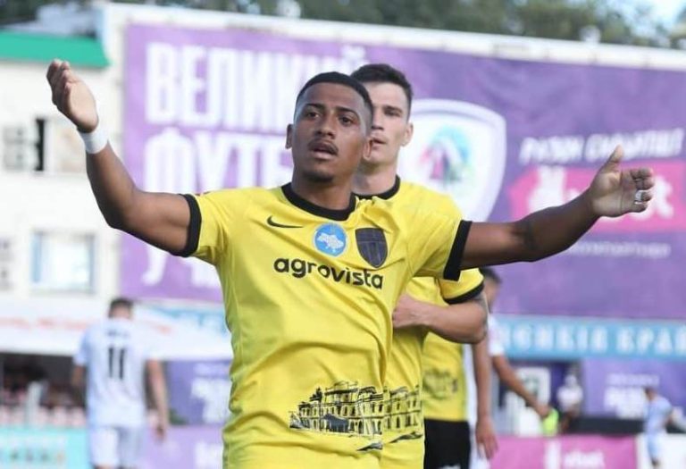 الزمالك يقترب من تعزيز صفوفه بالتعاقد مع النجم البرازيلي خوان ألفينا