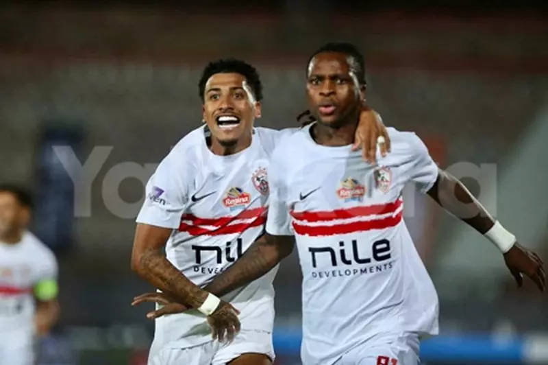 الزمالك ينتزع صدارة الدوري المصري بفوز مثير على فاركو وسط أجواء حماسية