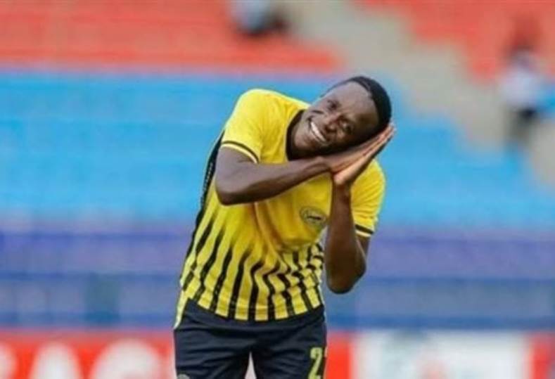 الكيني بارون أوشينج يصل القاهرة اليوم لحسم انتقاله إلى الزمالك
