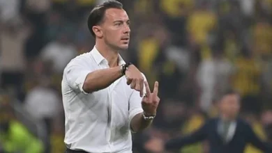 يايسله يعاقب جالينو ويبعده عن التشكيل الأساسي للأهلي السعودي