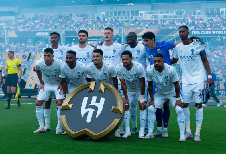 الهلال السعودي يعلن عن قائمة لاعبيه لمعسكر ألمانيا استعدادًا للموسم المقبل