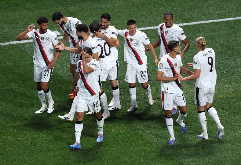 بث مباشر لمباراة مانشستر سيتي ووولفرهامبتون في الدوري الإنجليزي لمتابعة حماس اللقاء