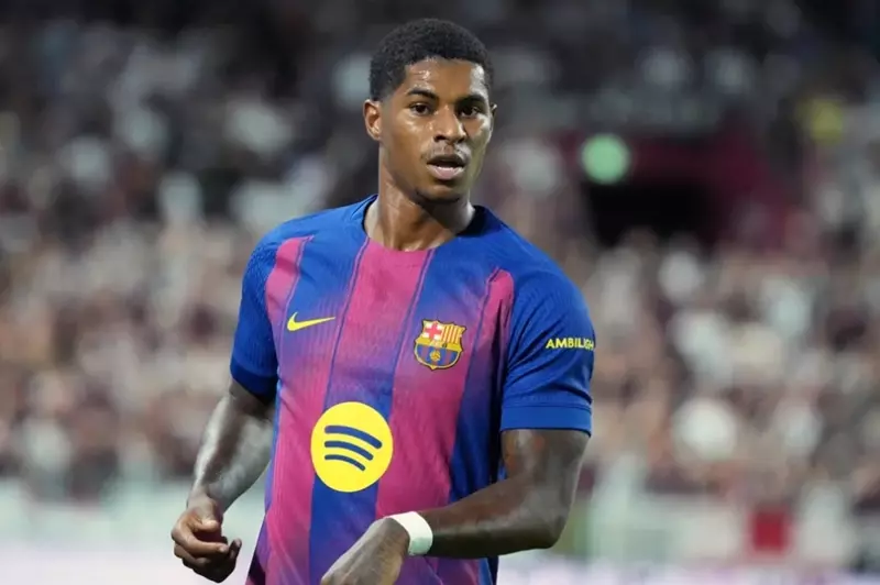 برشلونة يعلن رسمياً تسجيل راشفورد وخوان جارسيا مع بقاء 3 لاعبين فقط