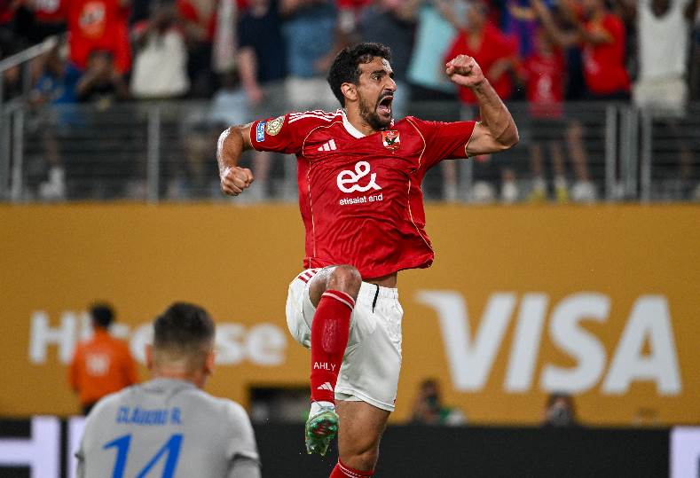 بن رمضان يعبّر عن استعداده لمواجهة بيراميدز في المباراة المرتقبة