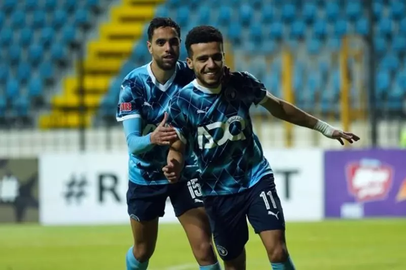 بيراميدز يعلن سبب غياب مصطفى فتحي عن مباراة المصري بعد خضوعه لبرنامج تأهيلي