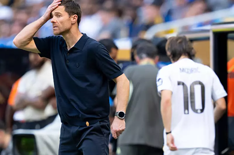 تشابي ألونسو يتحدى ركلات الجزاء كأزمة مستمرة مع ريال مدريد