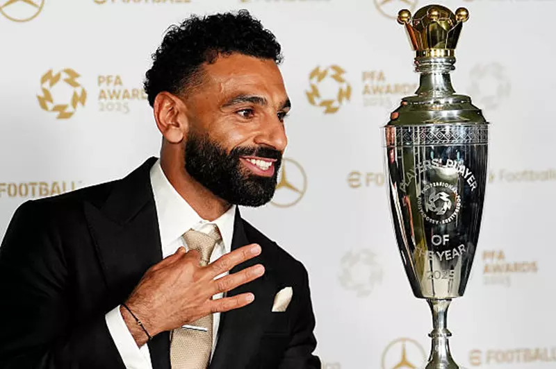 تطورات جديدة في ملف يلا كورة: الزمالك يتحدث وصلاح يتوج والأهلي يعاني من الإصابات