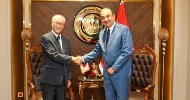 تعزيز التعاون المصري الياباني: وزير قطاع الأعمال يستقبل سفير اليابان بالقاهرة لاستكشاف فرص الاستثمار