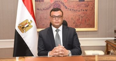 تفقد وزير الإسكان محاور وطرق مدينة الشروق وأكد على أهمية صيانة الزراعات