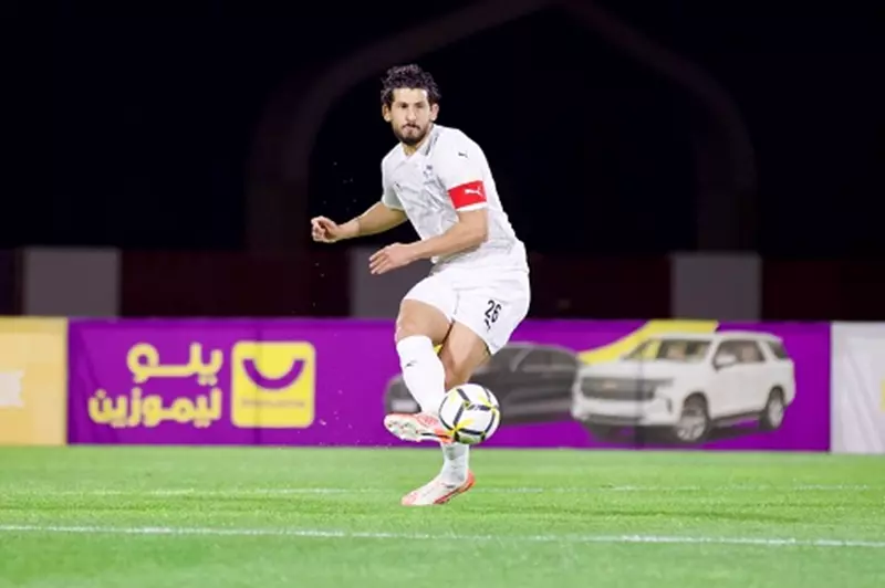 حجازي يظهر في التشكيلة الأساسية للأهلي مع انطلاق الدوري السعودي الجديد