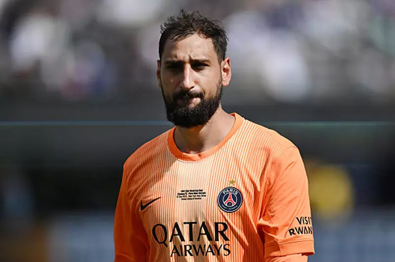 دوناروما يستعد لخطوة جديدة بالانتقال إلى مانشستر سيتي انتظاراً لرحيل إيدرسون
